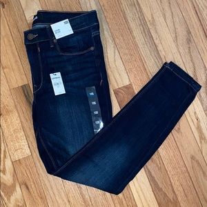 NWT Dark Denim Express Jeans